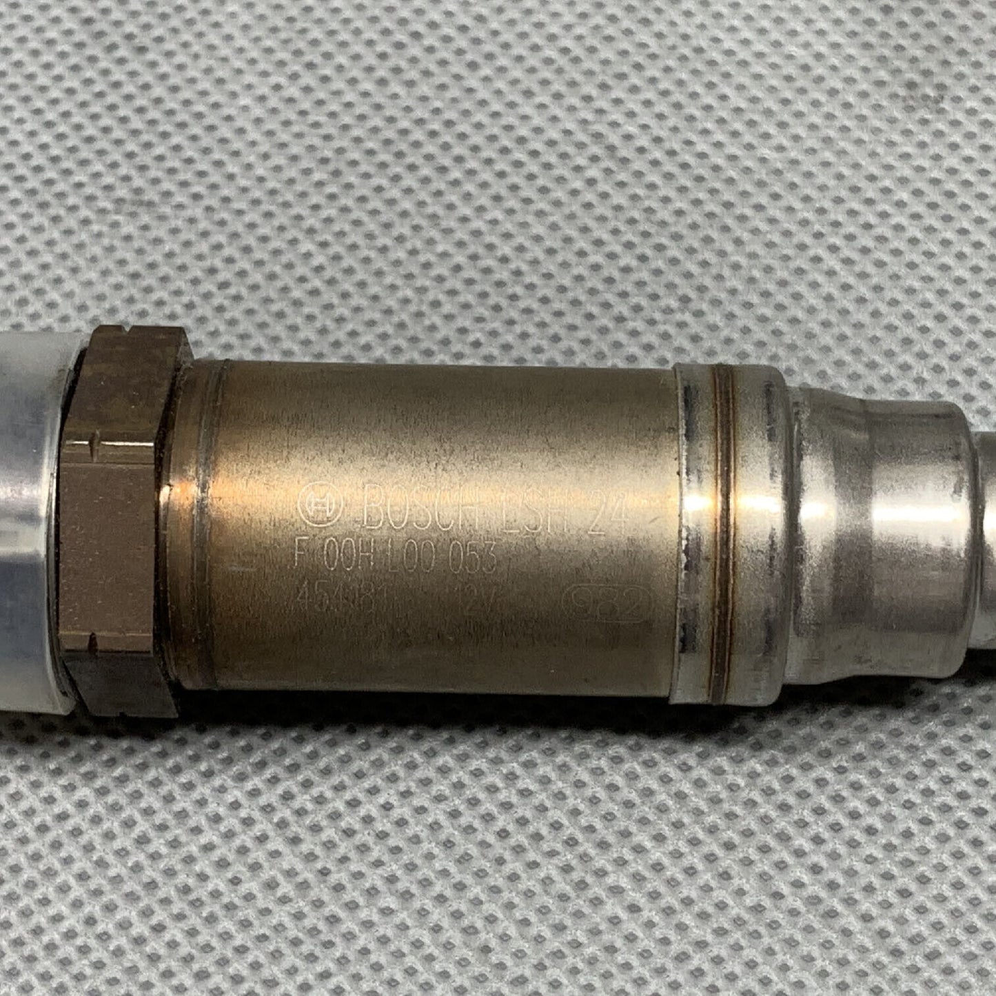 NEW EO GENUINE Lambda Oxygen Sensor O2 F00HL00053 For Subaru Impreza Legacy