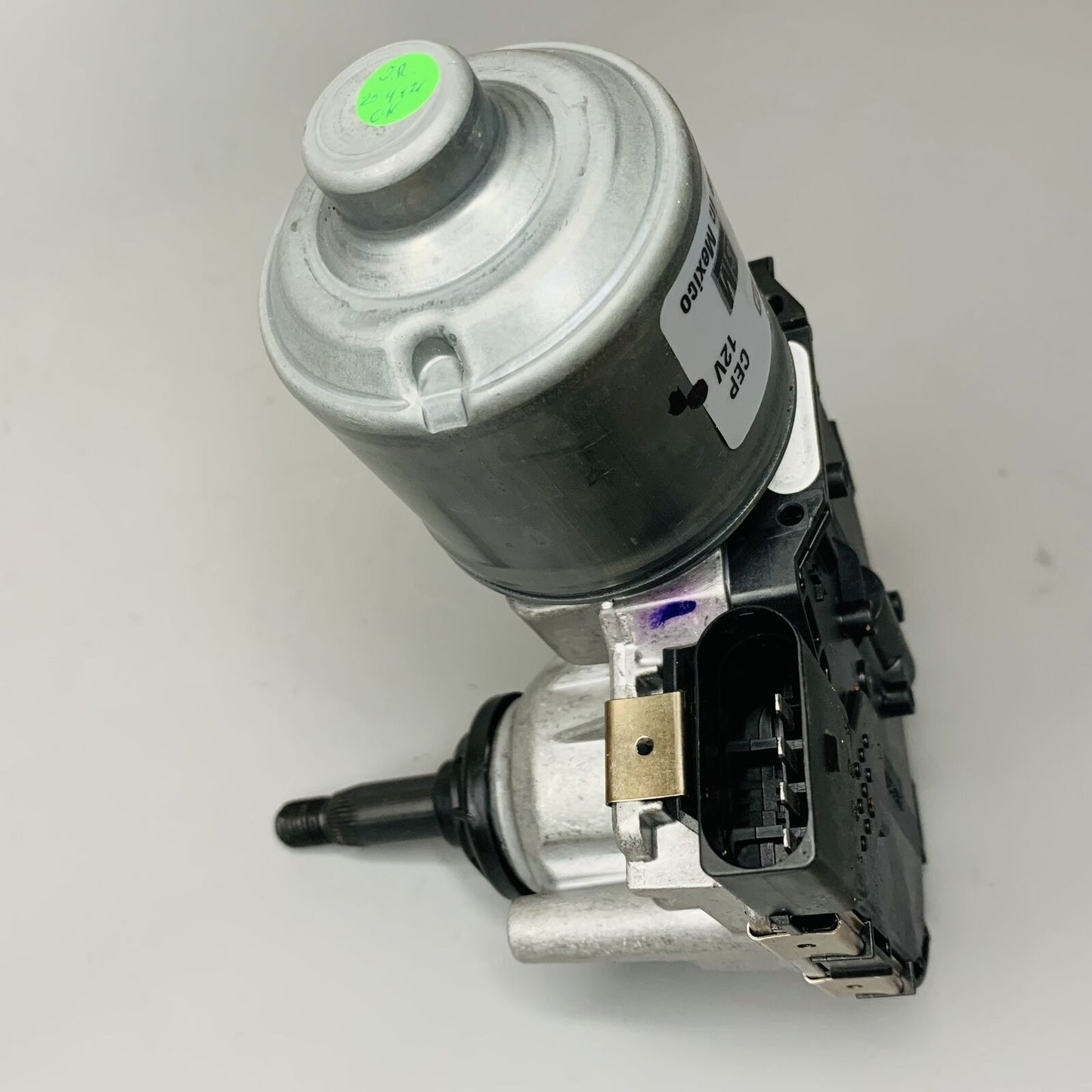 Genuine Bosch Windshield Wiper Motor Right 0390248146 For Cadillac ELR 1.4L