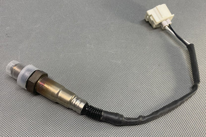 OE GENUINE Lambda Sensor O2 0258006915 Upstream Fits 2009 2010 VW Routan 3.8L