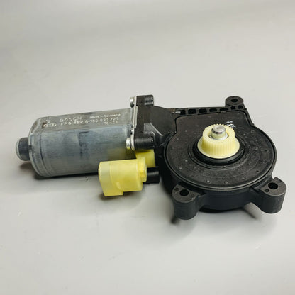 OE Bosch Finestrino Motore 0130821726 Per BMW 323i 325xi 328i 330i Retro Destro