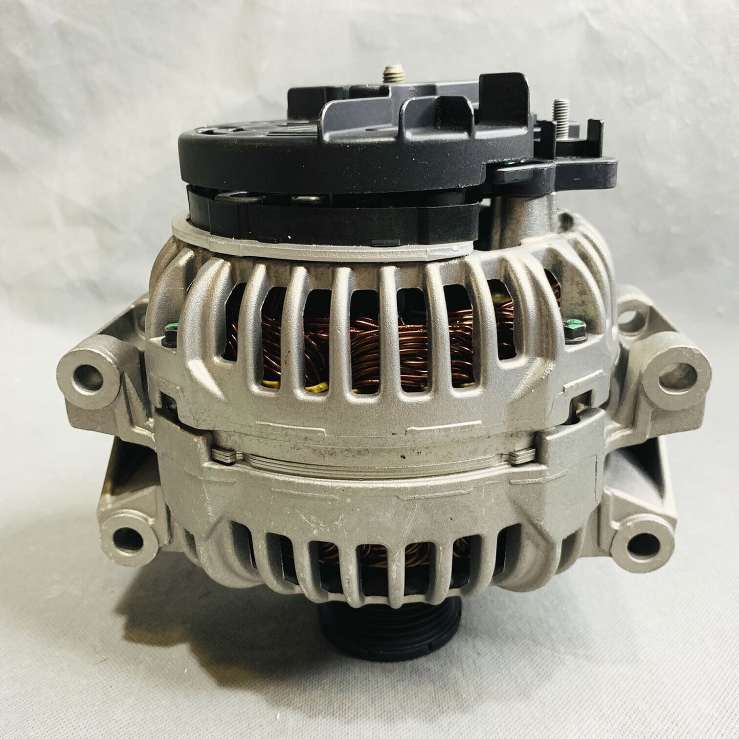 BOSCH Reman Alternatore Per 02-06 Dodge Freightliner Sprinter 2500 3500 AL0798X