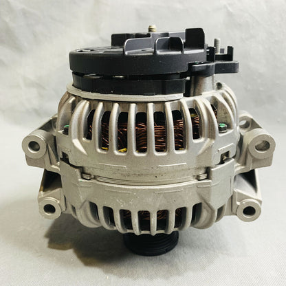 BOSCH Reman Alternatore Per 02-06 Dodge Freightliner Sprinter 2500 3500 AL0798X