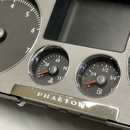 Volkswagen Phaeton Speedometer Instrument Cluster For VW 2006 6033EC2144