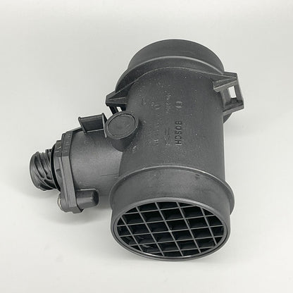 Bosch Mass Air Flow Sensor For 1995-2001 BMW 318i 318is 318ti 750il 0280217110
