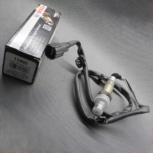 OE GENUINE Oxygen Sensor 13900 For 1995 Jaguar XJS Base 6.0L