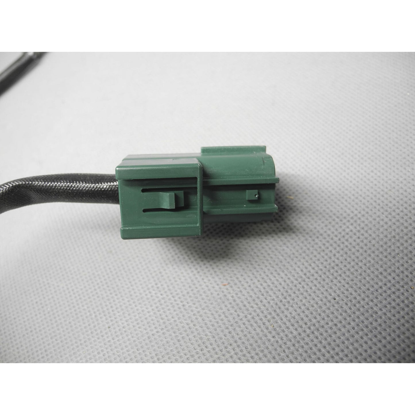 OE GENUINE Lambda Oxygen Sensor 15665 For 2002-2006 Nissan 3.5L Infiniti 4.5L