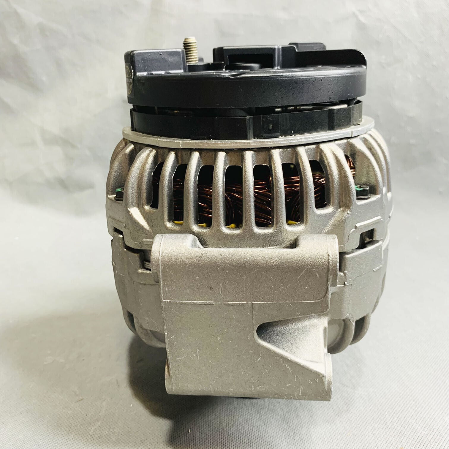 For sale Alternatore Ferrari F40 For sale Alternatore Ferrari F40