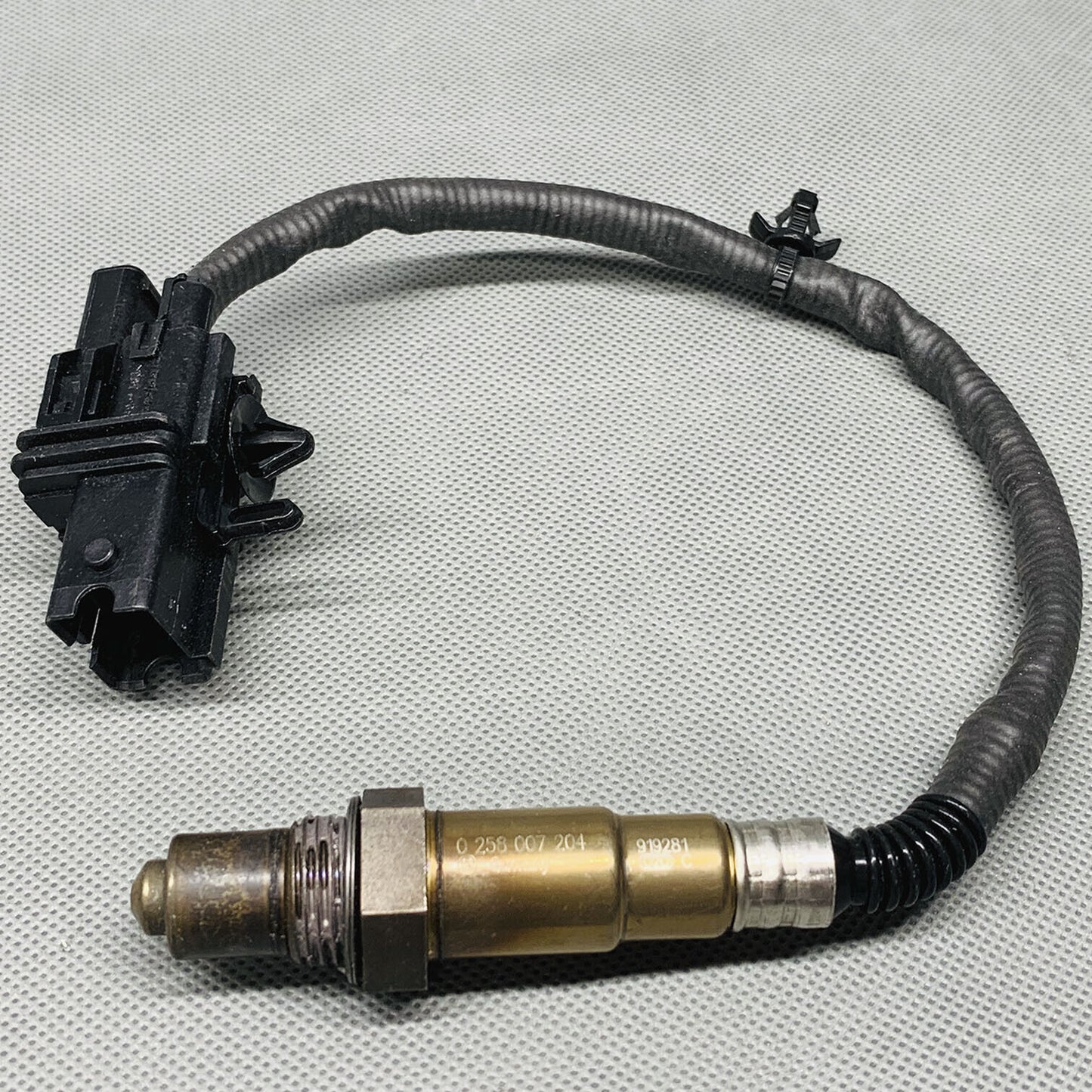 En Amont Orig. Véritable Lambda Air Carburant Oxygène Nissan Armada 0258007204