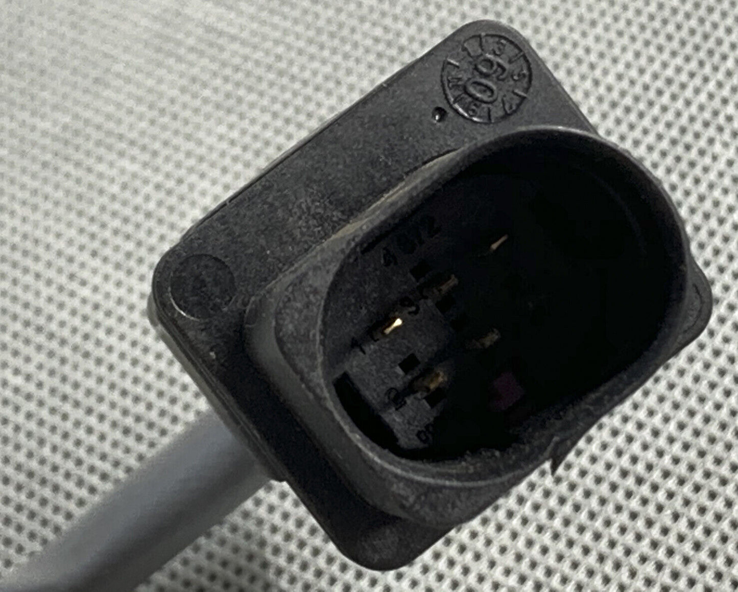 Tout Neuf Orig. Véritable Oxygène Capteur 17086 Pour Audi A3 Quattro VW EOS R32