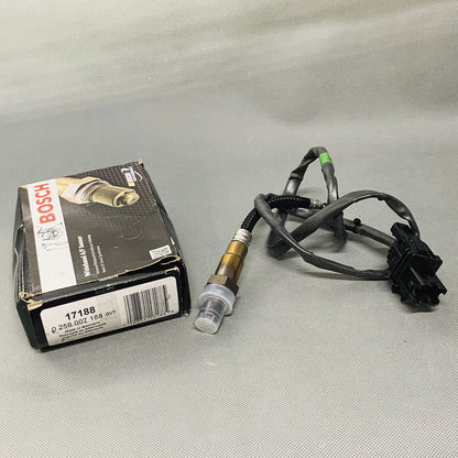 OE GENUINE Lambda Oxygen Sensor 17188 Upstream 2003-2005 For VOLVO S80 2.9L