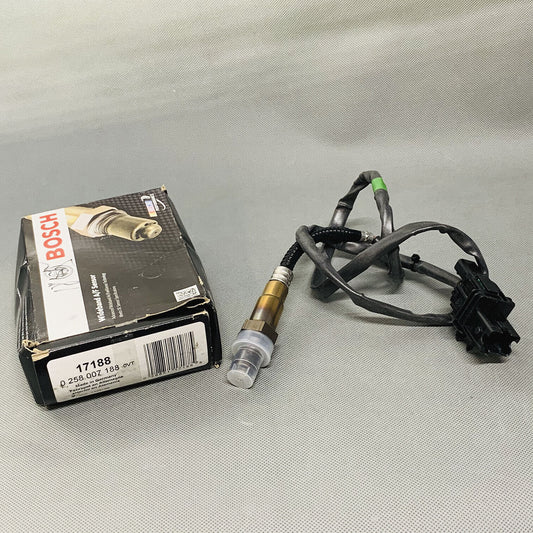 OE GENUINE Lambda Oxygen Sensor 17188 Upstream 2003-2005 For VOLVO S80 2.9L