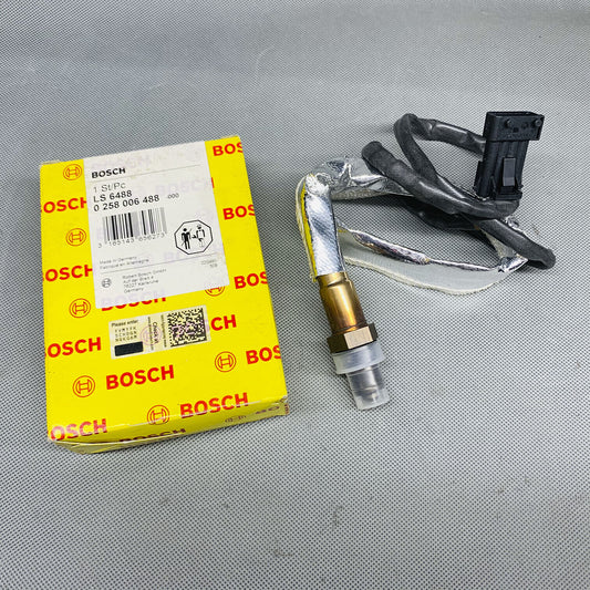 Brand New OE GENUINE Oxygen Sensor 8677894 For 1999-2004 Volvo Saab 2.5L-3.0
