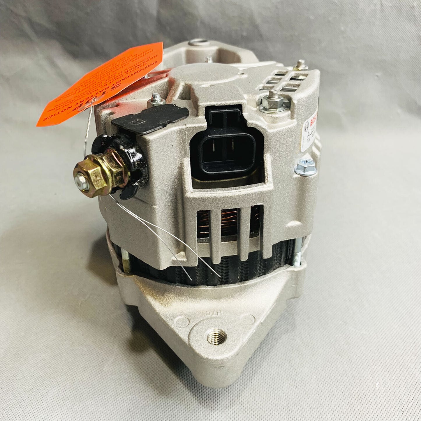 BOSCH Remanufactured Alternator For 1995-1997 Nissan Pickup 2.4L AL2363X