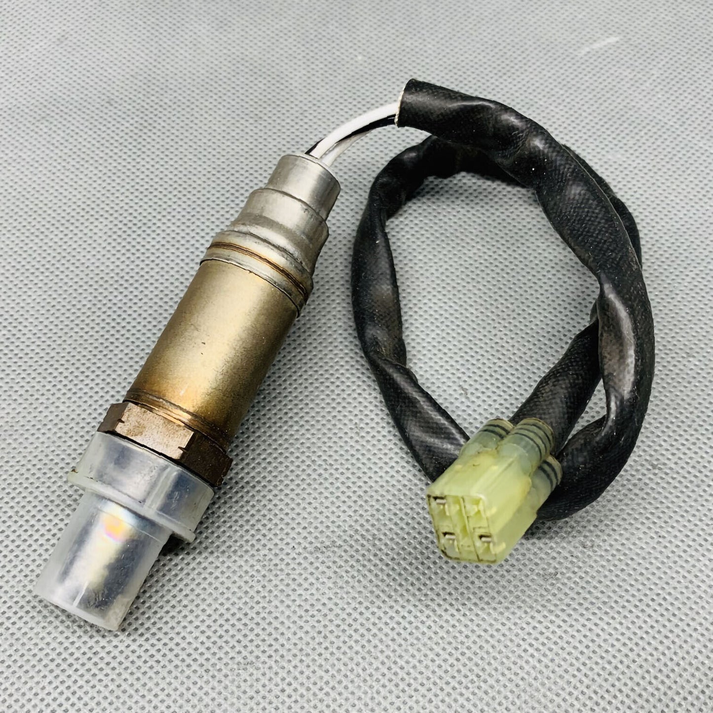 NEW EO GENUINE Lambda Oxygen Sensor O2 F00HL00053 For Subaru Impreza Legacy