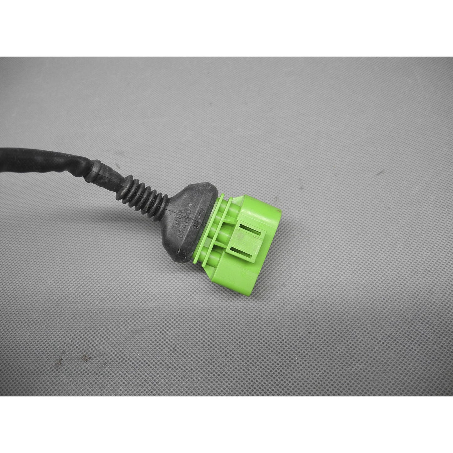 OE GENUINE Lambda Oxygen Sensor O2 13550 For Volkswagen PASSAT Audi A6 A4