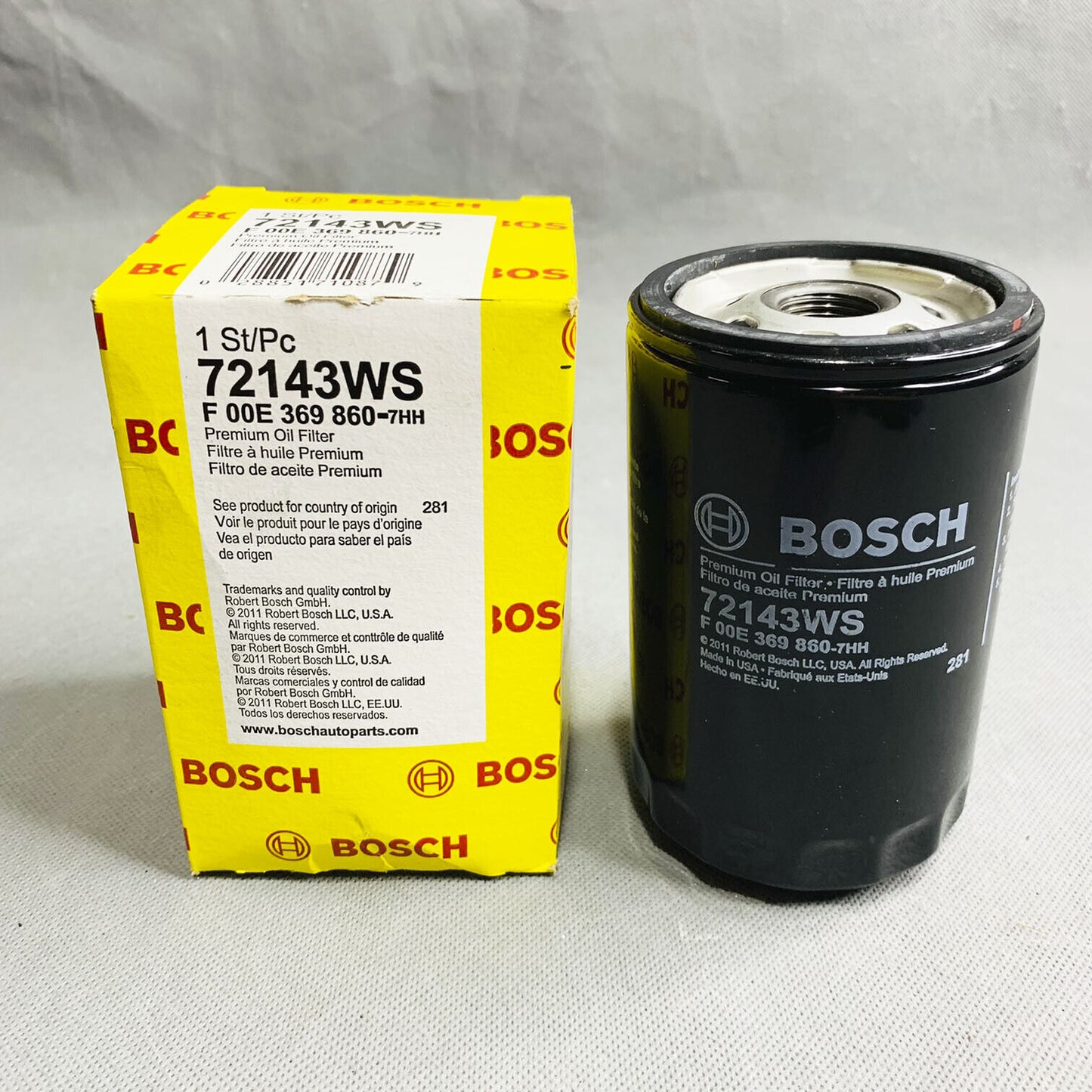 BOSCH GENUINE Oil Filter For Chrysler Dodge Ford Jaguar Jeep Mazda 72143WS