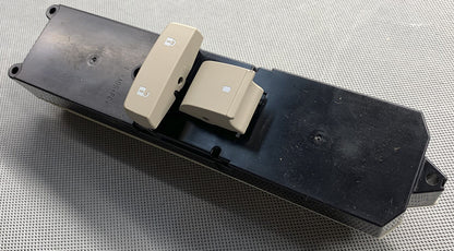 BOSCH Door Window Switch Front Right 15937957 Fits 06-11 Cadillac DTS 4.6L