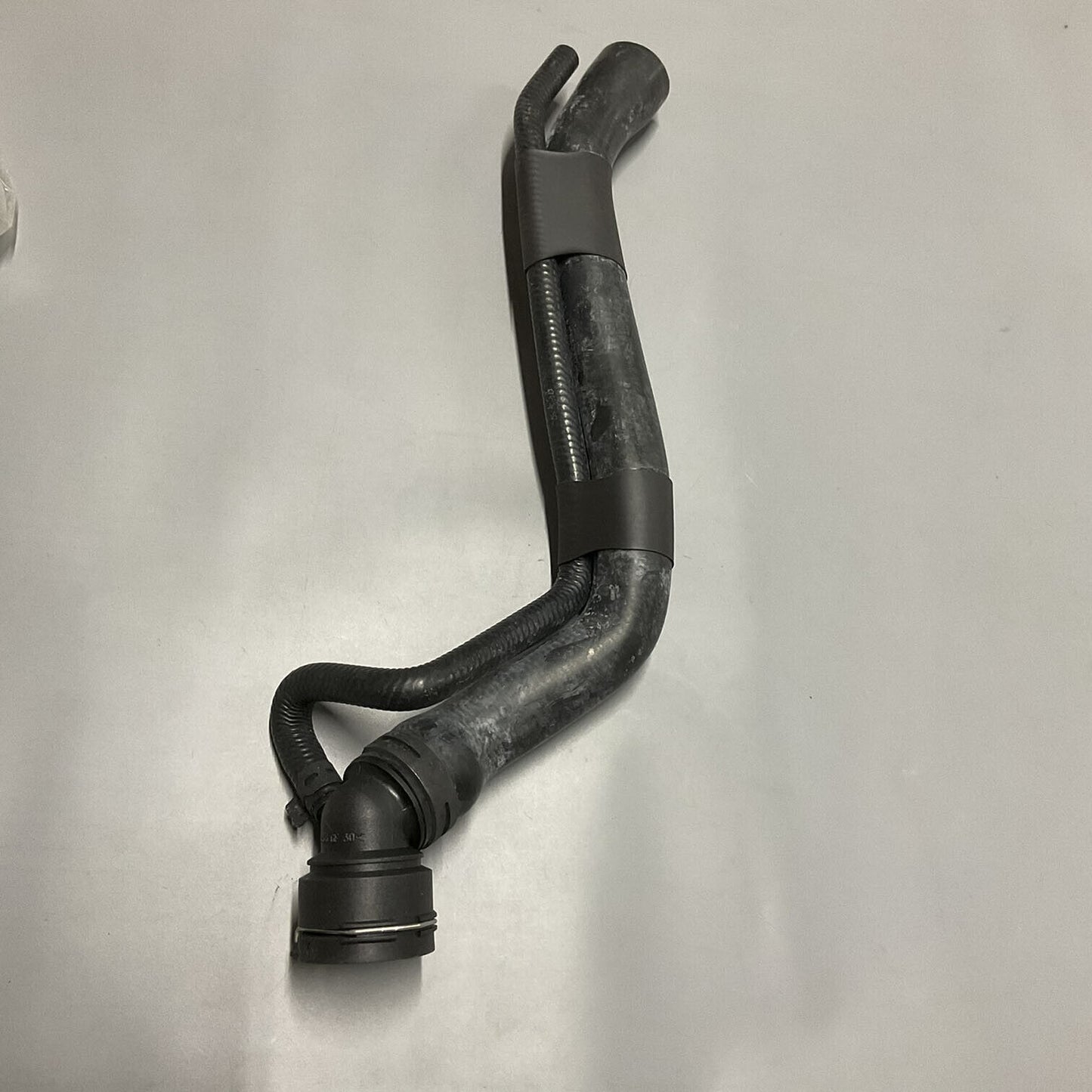 REIN GENUINE Engine Coolant Hose For CHR0421