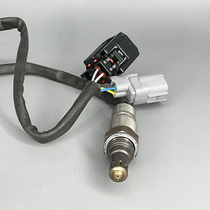 Upstream OE GENUINE Lambda Oxygen Sensor 15374 For Mazda 6 2006-2008 Bosch  NEW