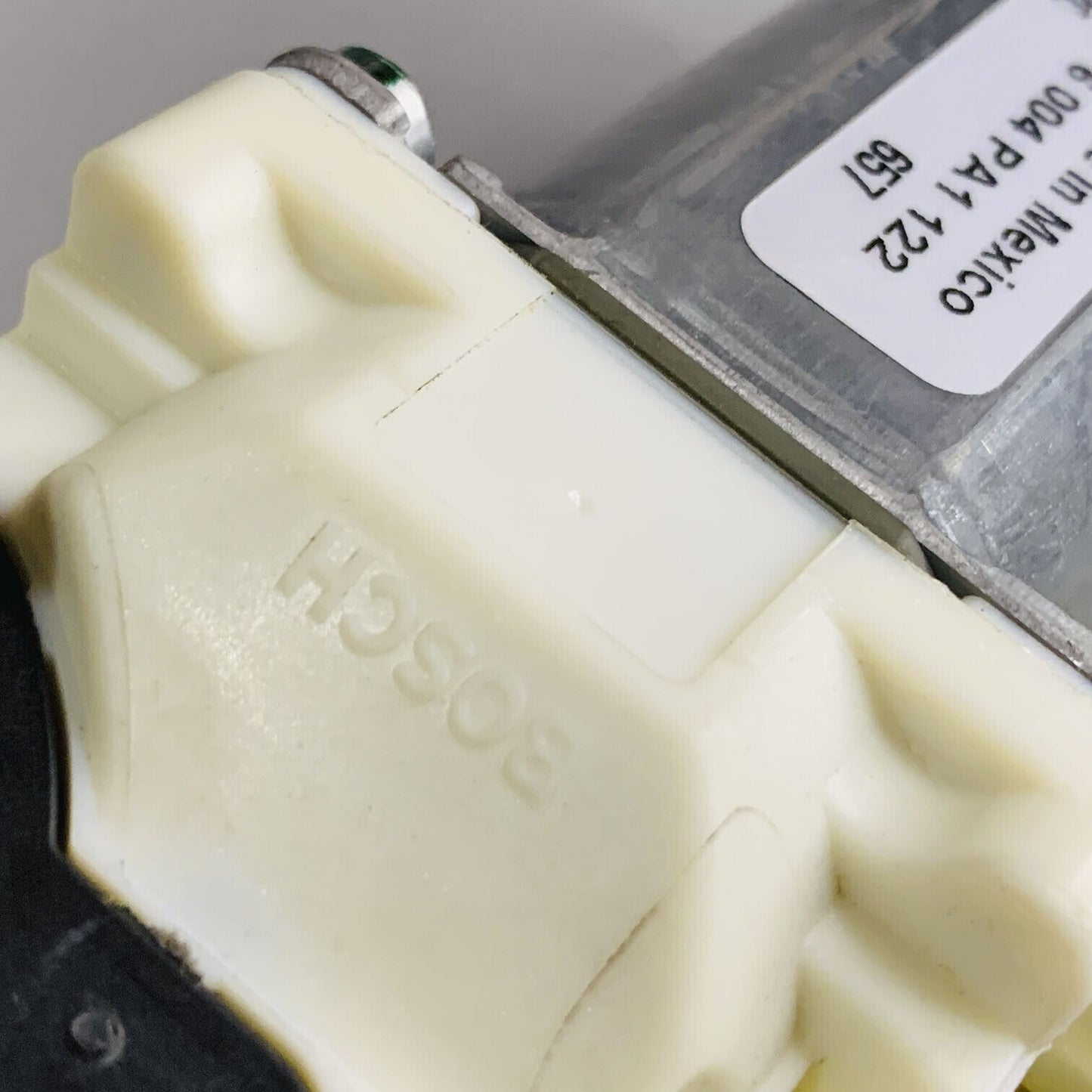 OE Bosch Power Window Motor 6004PA1122 Front Right For 2007 Ford Expedition 5.4L