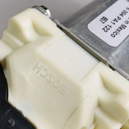 OE Bosch Power Window Motor 6004PA1122 Front Right For 2007 Ford Expedition 5.4L