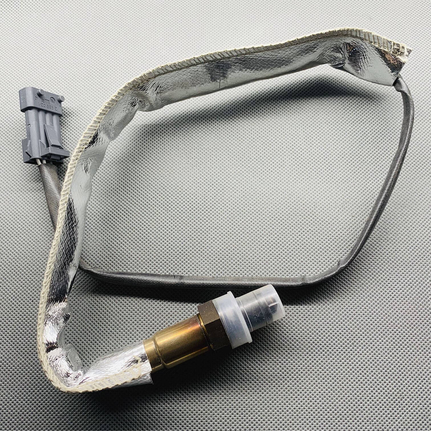 Downstream EO GENUINE Oxygen Sensor 16541 w/o box For Volvo XC90 Porsc ...