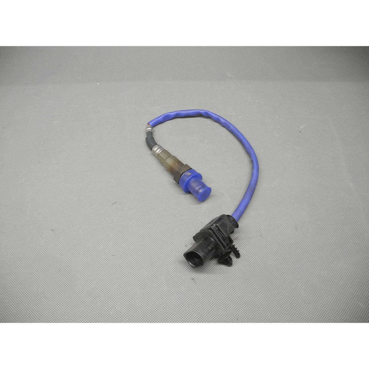 Upstream OE GENUINE Lambda Oxygen Sensor 0258017321 For Ford Mustang E-150 E-250