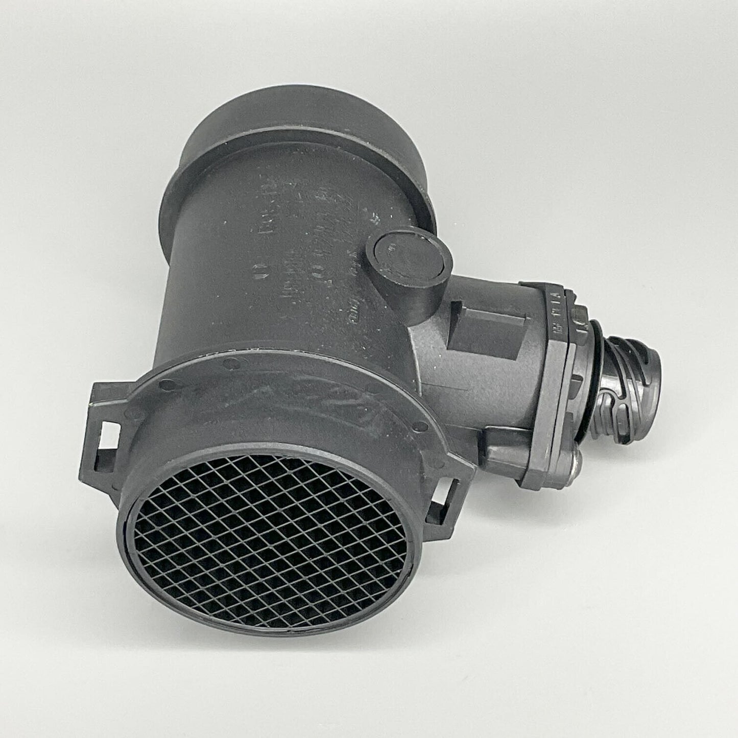 Bosch Mass Air Flow Sensor For 1995-2001 BMW 318i 318is 318ti 750il 0280217110