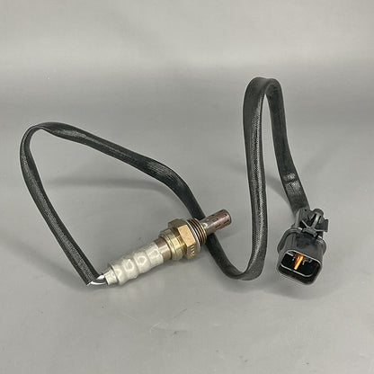 NTK Oxygen Sensor O2 23518 Para Dodge Sigiloso Águila Summit Mitsubishi 3000GT