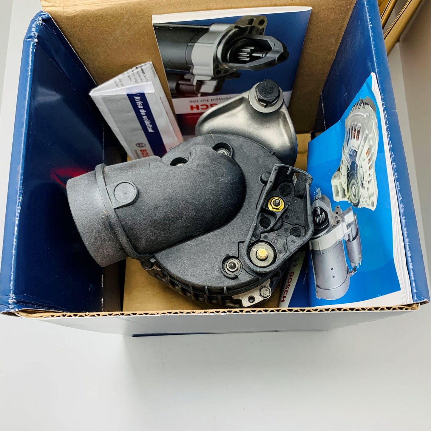 Remanufacturé BOSCH Alternateur Pour 1992-2000 BMW 3 Séries 525i M3 Z3 AL0749X