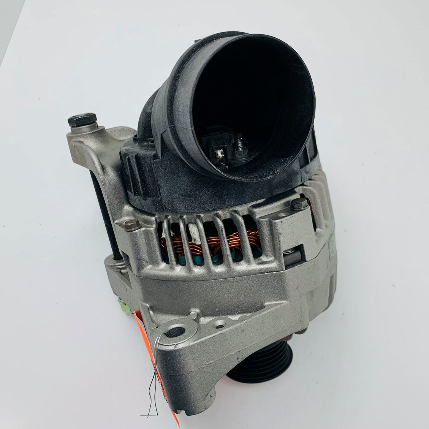 Remanufacturé BOSCH Alternateur Pour 1992-2000 BMW 3 Séries 525i M3 Z3 AL0749X