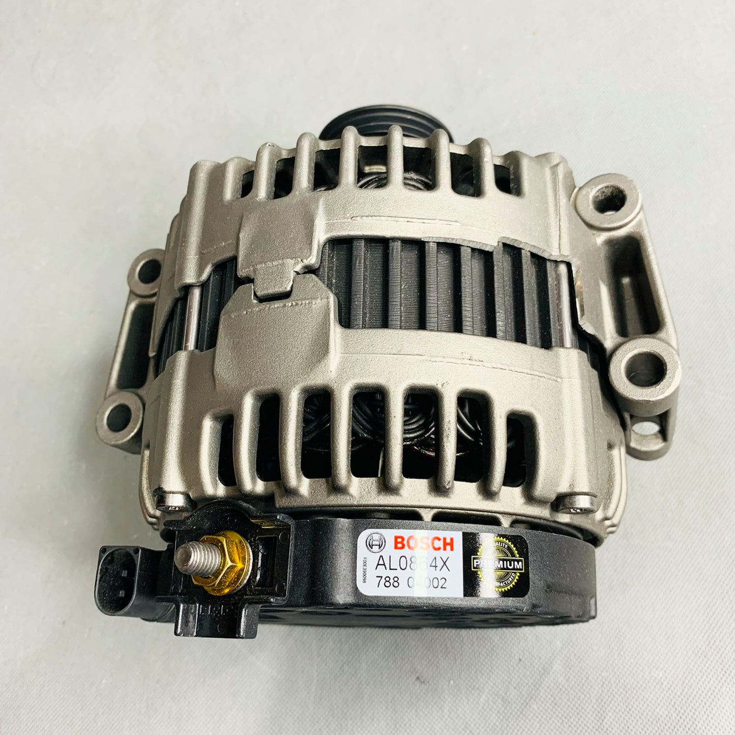 BOSCH Reman Alternador Para 2007-2014 Mercedes-Benz CL600 S600 CL65 S65 AL0864X